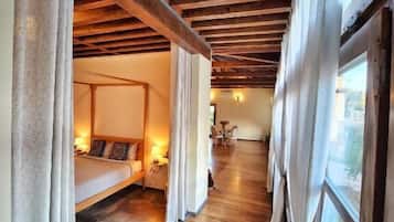 高级套房 | 免费 WiFi