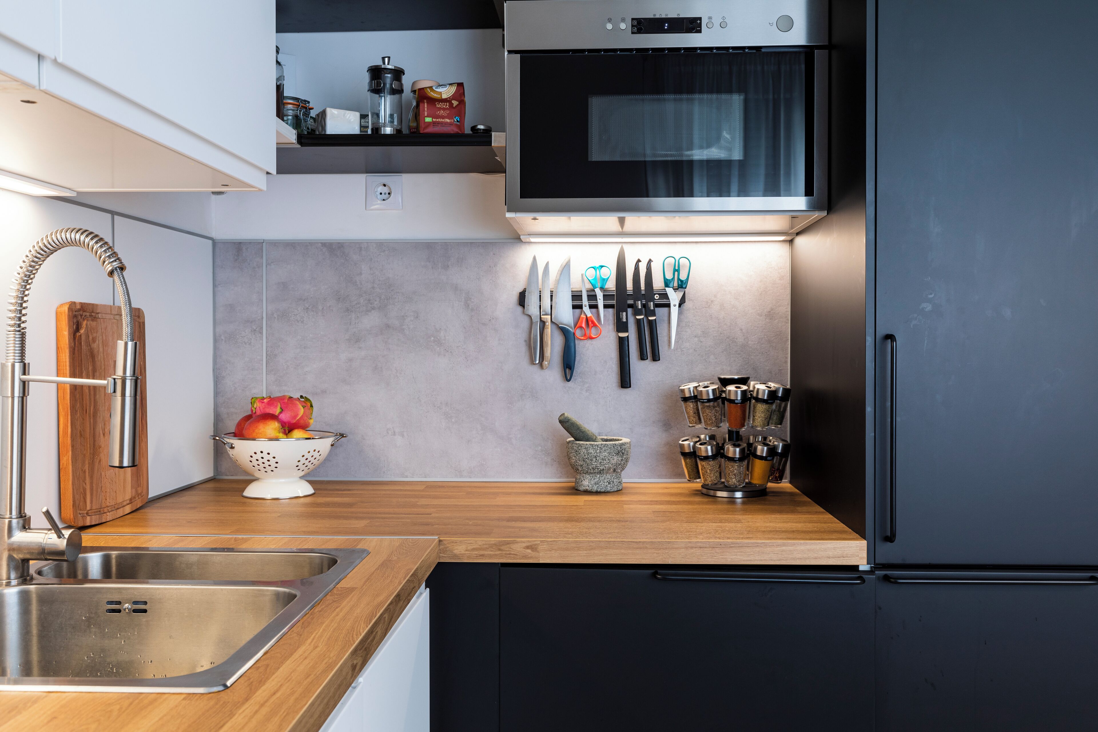 Mikrowelle, Ofen, Herdplatte, Geschirrspüler