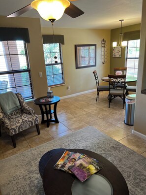 Interior - Foothills 2-bedroom condo in welcoming Tucson with AC and fitness room (Tucson)