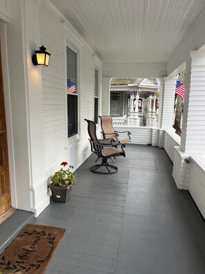 Exterior detail - Home on Elk Creek (Millheim)