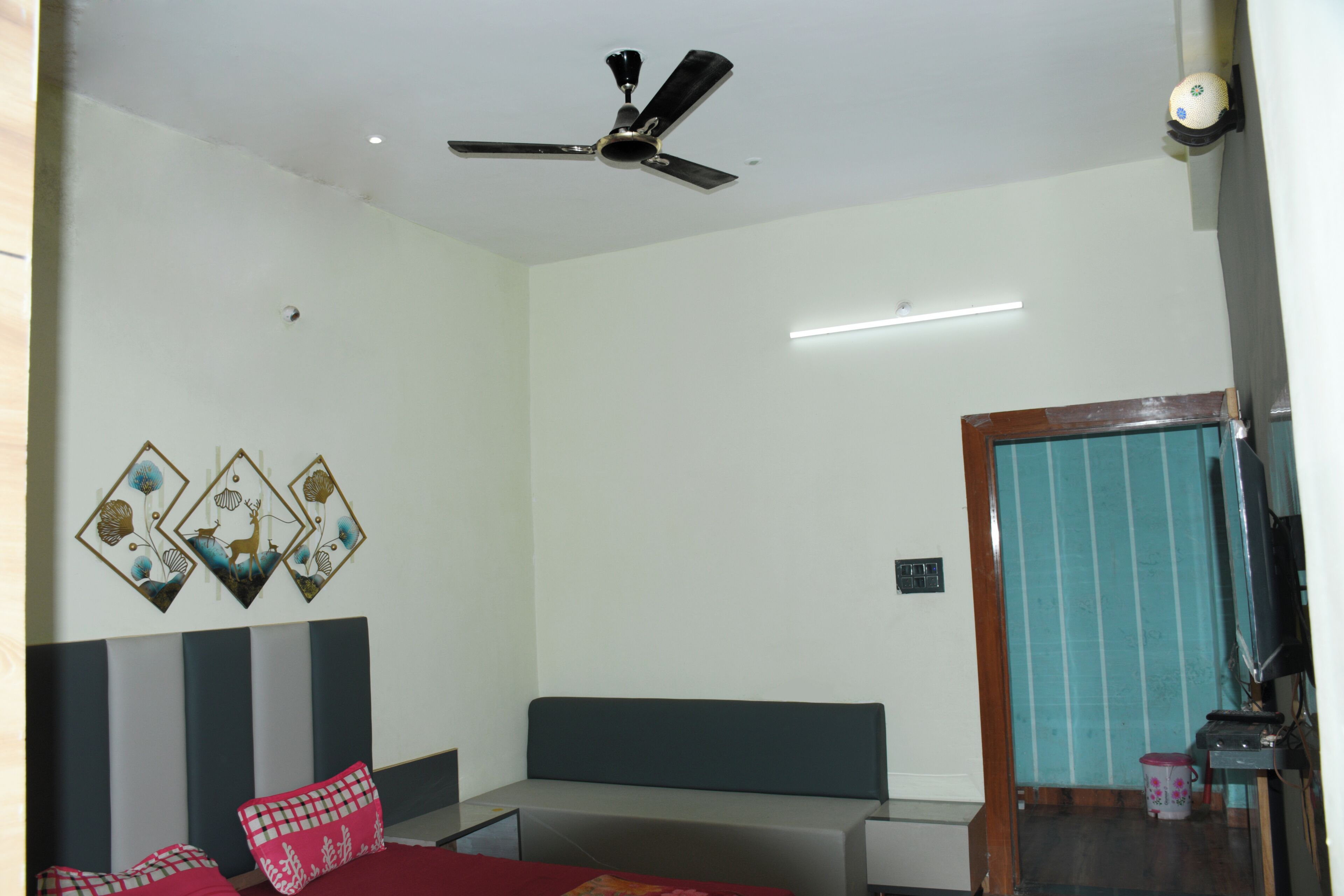 豪華客房 | 折疊床/加床、免費無線上網、床單