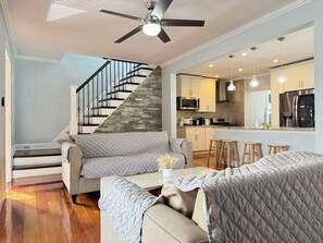 Smart TV - Best Home To Visit NYC-EWR Airport-Parking-Hot Tub (Hillside)