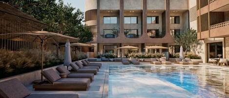 Appartement Duplex Supérieur | Piscine | Piscine extérieure (ouverte en saison), maîtres-nageurs sur place