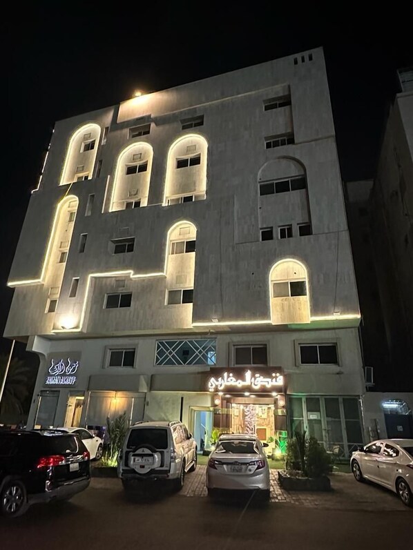 Front of property - Almaghreby hotel 2 (Madinah)