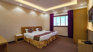 In-room safe, free WiFi