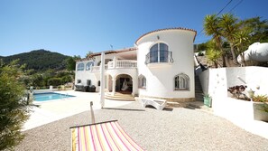 Exterior - Fantastic villa with breathtaking sea views (la Plana)
