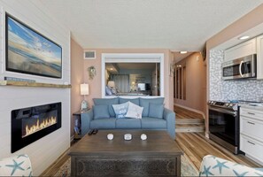 Smart TV, fireplace - Beach Colony Oceanfront w/ Indoor & Outdoor Pools (Myrtle Beach)