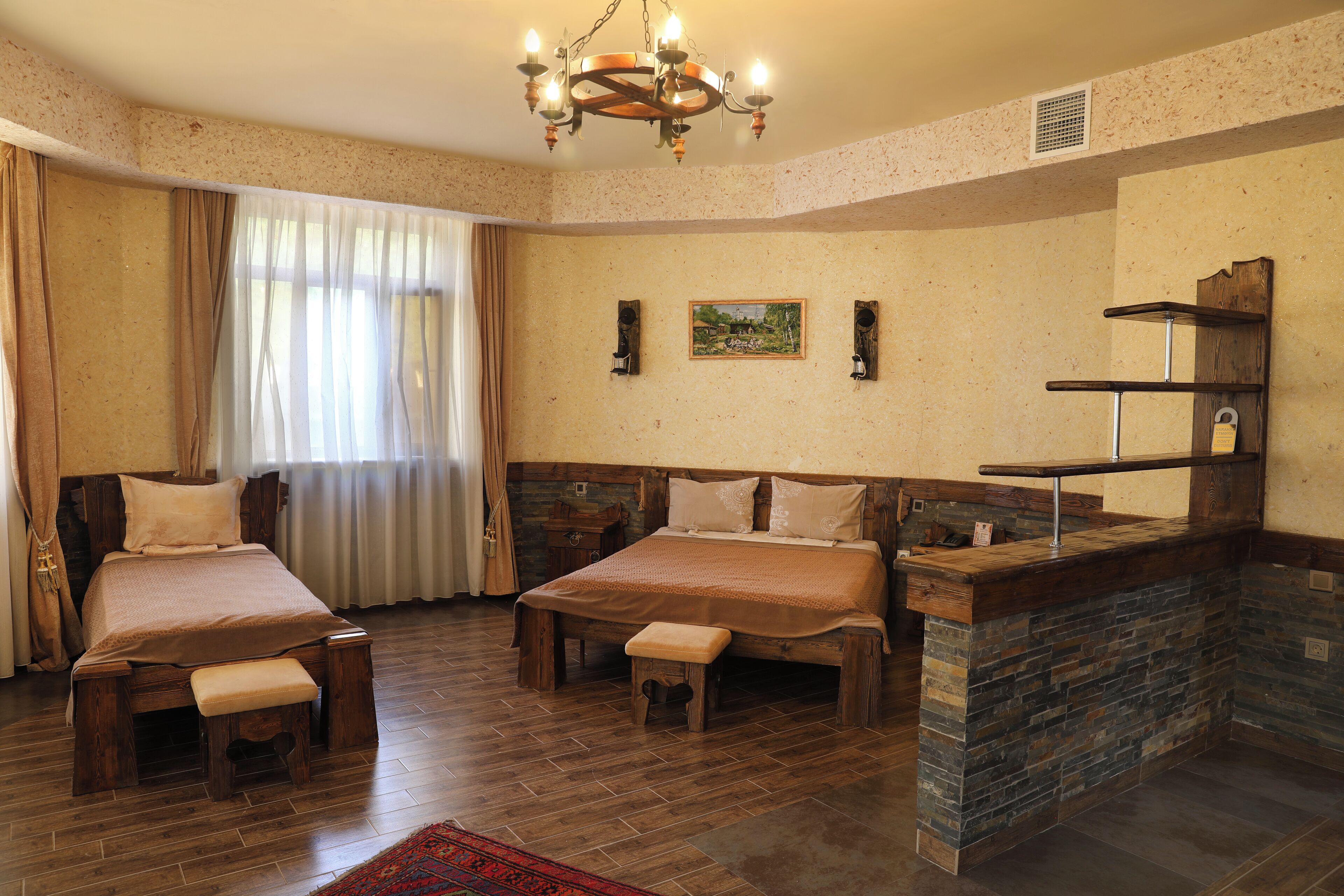 스탠다드 트리플룸, 정원 전망 | 책상, 무료 WiFi