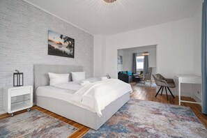 2 chambres, bureau, Wi-Fi gratuit