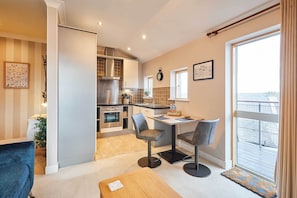 Apartment | 1 bedroom - Host Stay The Shipshape (Seahouses)