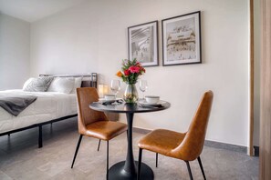Apartment, Accessible - Modern Studio in Reforma Pool - Gym - Sauna (Mexico City)