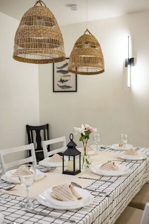 Rumah | 5 kamar tidur dan internet