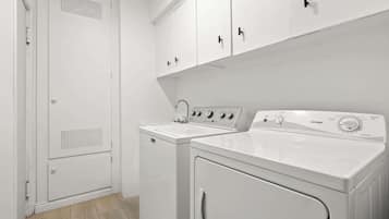 5 chambres, Internet