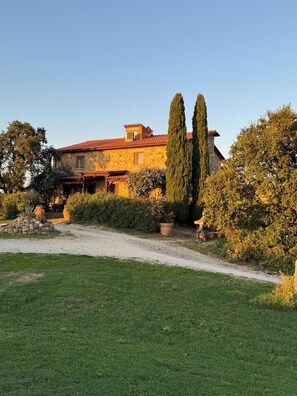 Exterior - Petrarca Apartment - Podere Novo (Bibbona)