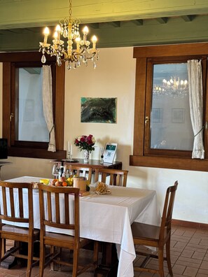 Dining - Petrarca Apartment - Podere Novo (Bibbona)