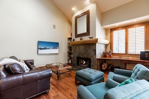 Condo, 5 Bedrooms | Living area - Strawberry Park #604 5 Bedroom Condo (Avon)