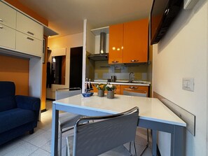 Dining - Bright apartment with pool near the sea (Rosolina Mare)