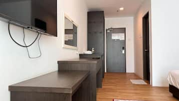 Phòng cách âm, có lối đi dành cho xe lăn