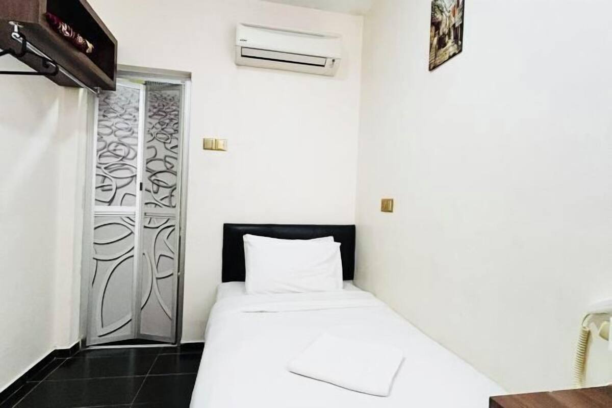 アイロン / アイロン台、WiFi (無料)