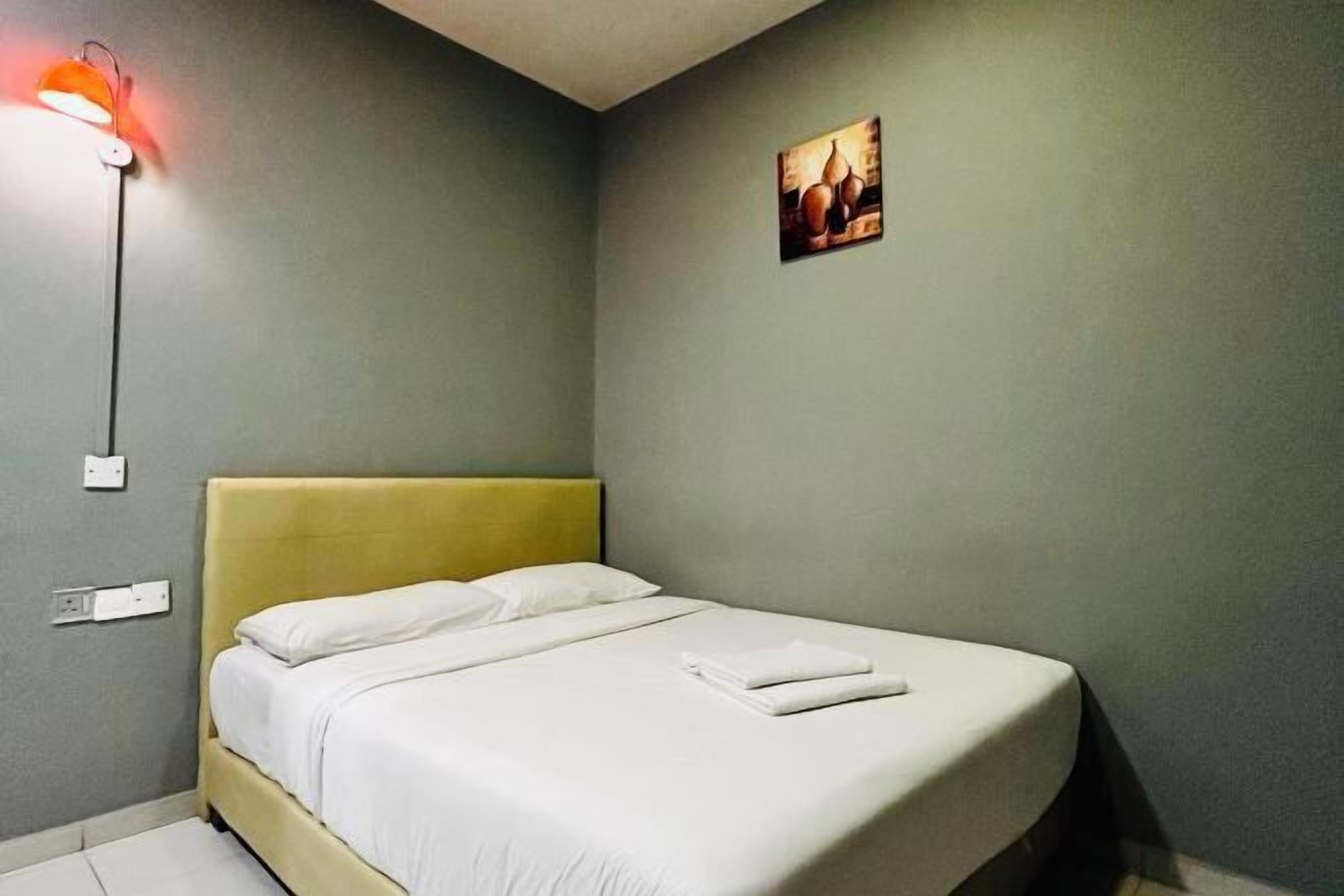 Seterika/papan seterika, Wi-fi percuma 