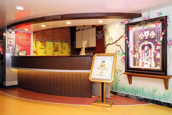 Reception - Dhammanagi comforts (Hubli)