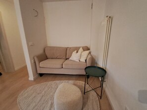 TV - Elvira's House-First Floor (Alleghe)