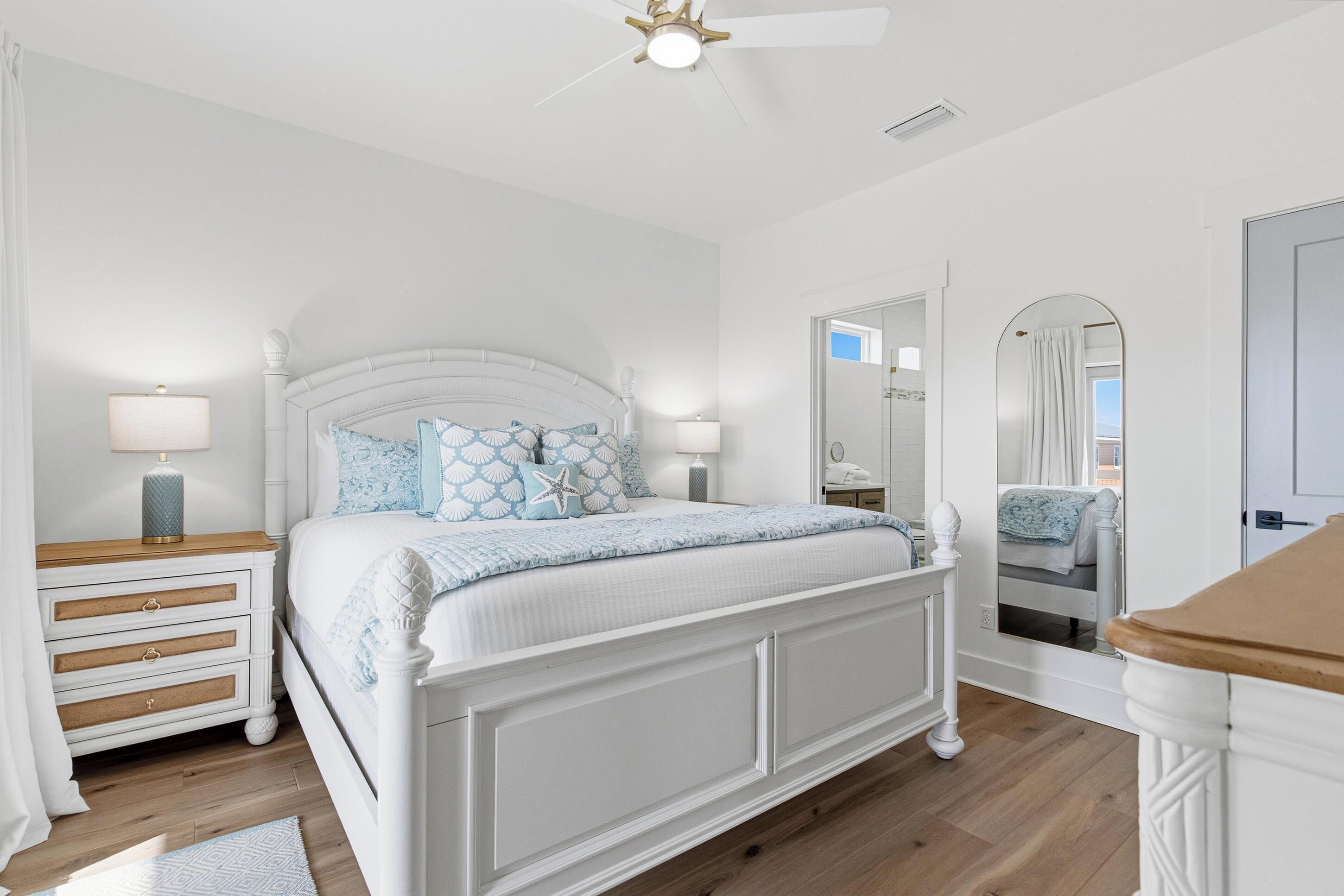 House, Sea View | Laptop workspace, iron/ironing board, free WiFi, bed sheets