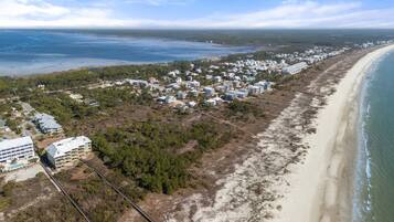 Beach nearby, white sand, fishing