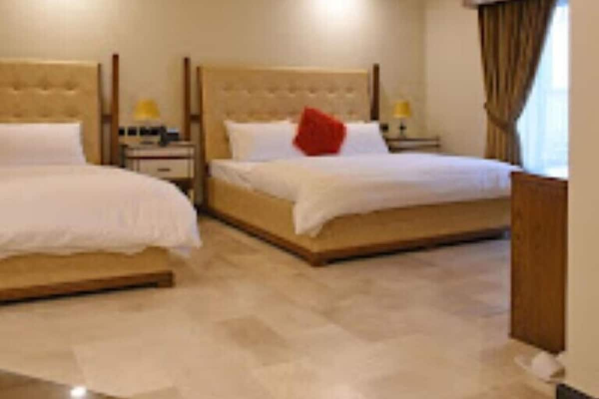 Habitación doble Deluxe, vista a la montaña | Insonorización, tabla de planchar con plancha y wifi gratis