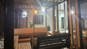 Interior - Spacious 5-bedroom apartment in serene Haatso Atomic Road with AC (Haatso)