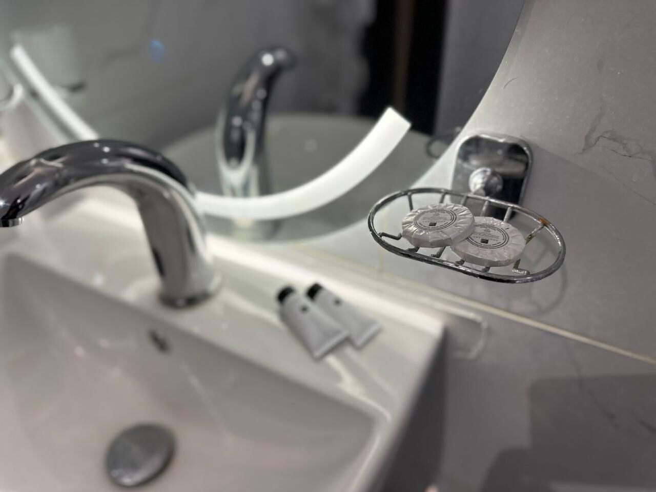 Separate bathtub and shower, slippers