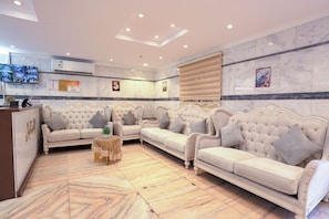 Reception - ALMAGHREBY HOTEL 3 (Madinah)