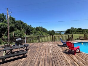 Outdoor dining - Stunning and private lake front sunrise and sunset views! (Nevada)