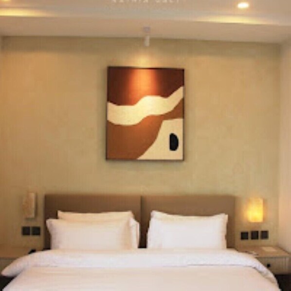 Habitación Deluxe con 2 camas individuales, balcón, vista a la montaña | Insonorización, tabla de planchar con plancha y wifi gratis 