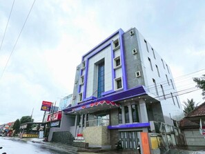 Exterior - The Grand Hotel Ciamis (Ciamis)