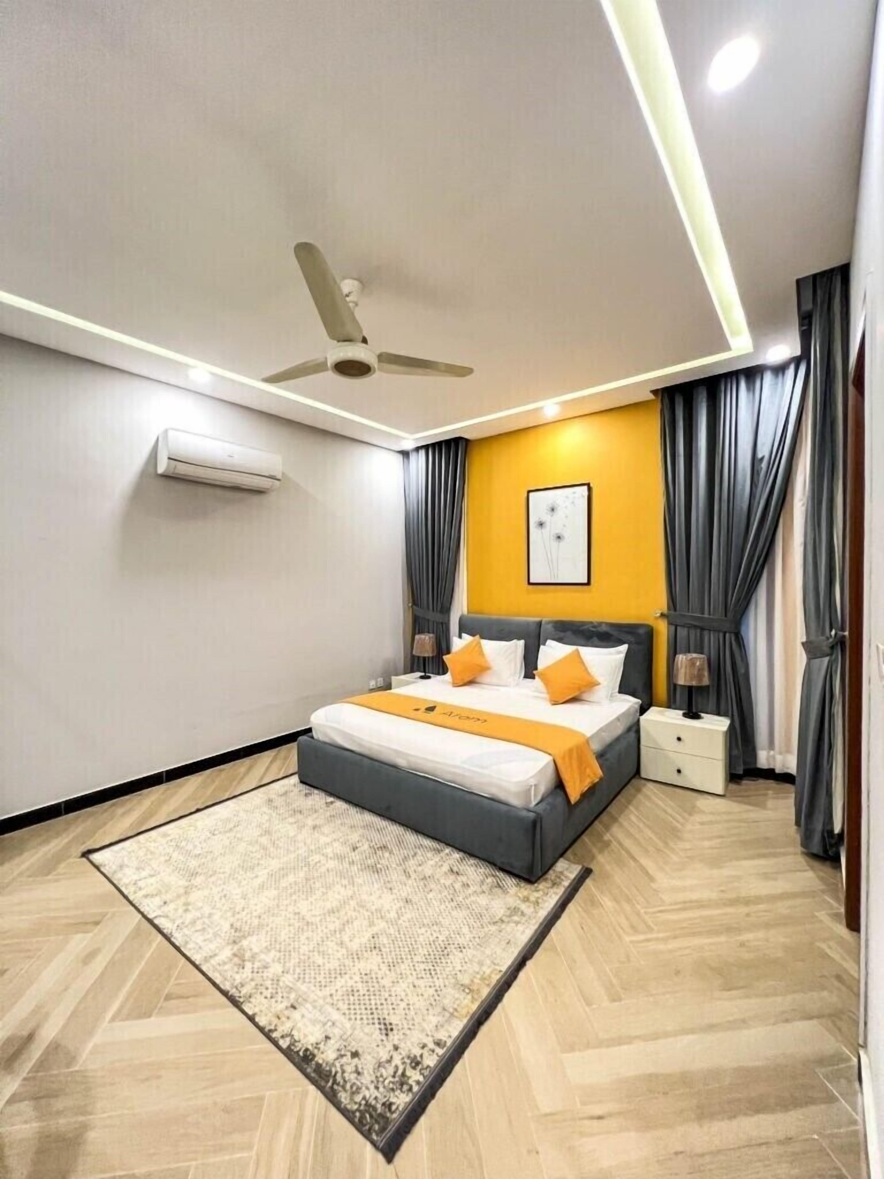 Habitación doble Deluxe, vista a la montaña | Insonorización, tabla de planchar con plancha y wifi gratis 