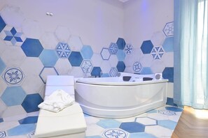 In-room safe, blackout drapes, soundproofing, free WiFi