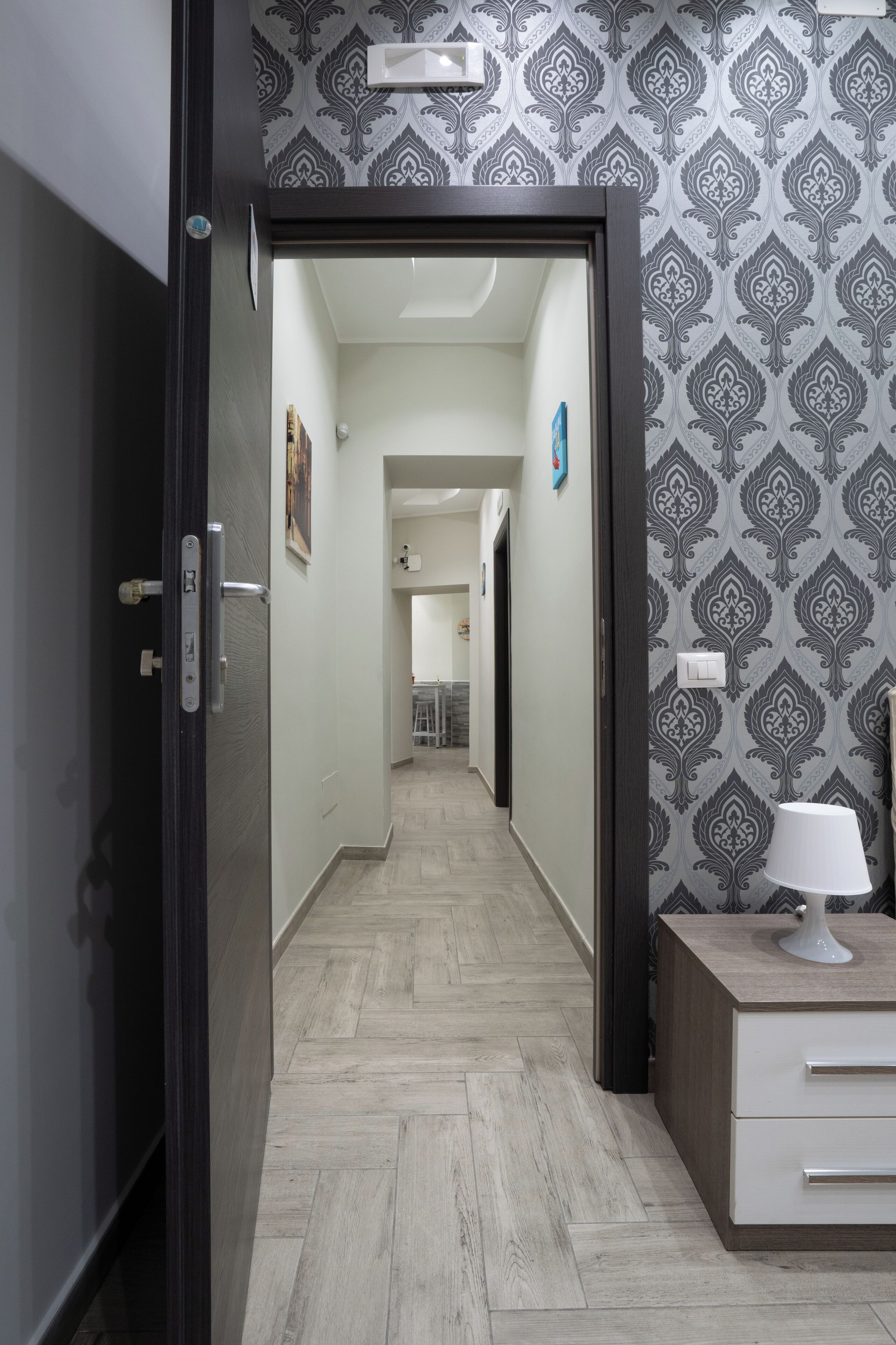 Habitación Deluxe | Caja fuerte, cortinas opacas, sistema de insonorización y wifi gratis