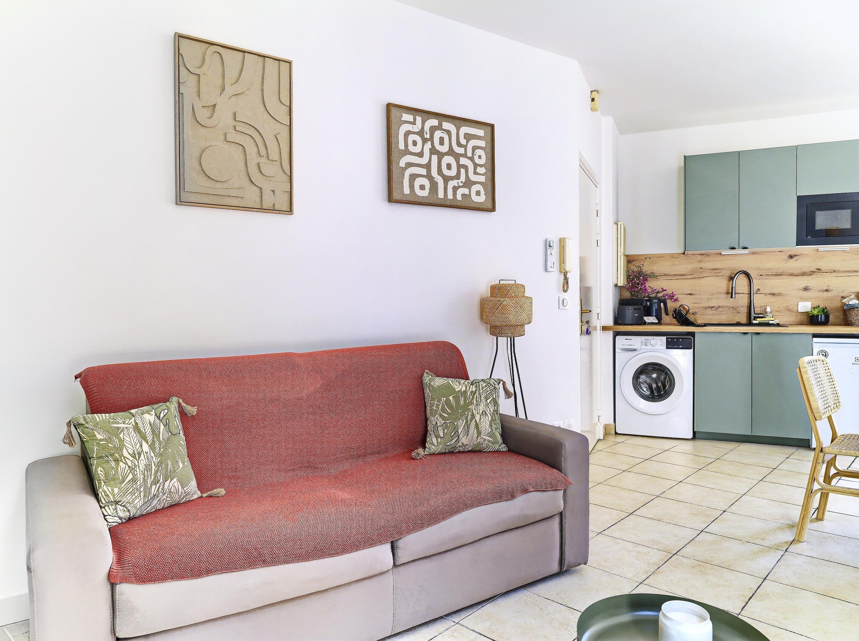 Apartment | Living area