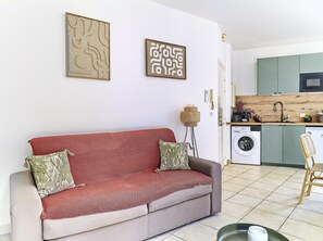 Apartment | Living area - Family Apartment in Juan les Pins (Antibes)