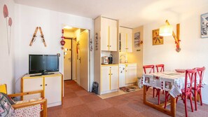 Apartment | Dining - Cosy Alpine Retreat in Villard Lans (Villard-de-Lans)