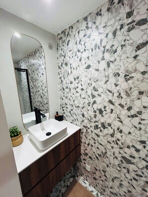 Haartrockner, Handtücher