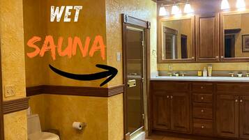 Douche, sĂšche-cheveux, serviettes fournies, savon