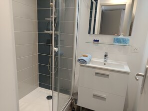 Bathroom - Cozy cottage in La Barre de Monts - 4 people, parking (La Barre-de-Monts)