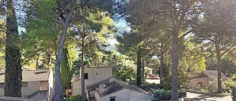 Enceinte de lâhĂ©bergement