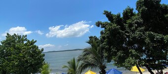 Torre Centauro-Laguito con Salida al Mar