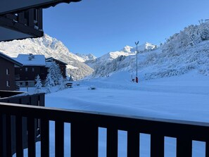 Property grounds - Family apartment near slopes in Méribel Mottaret (Méribel)