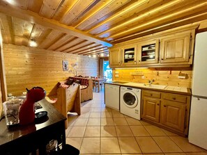 Interior - Cozy T2 with garden, pets welcome (Samoëns)