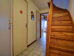 Interior - Beautiful apartment near Nyon cable car with balcony and parking (Morzine)