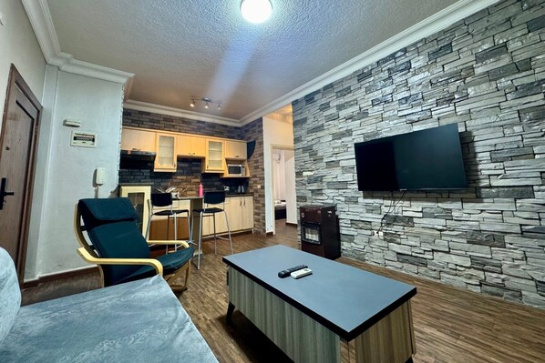 Smart TV - Central Budget Stay (Amman)